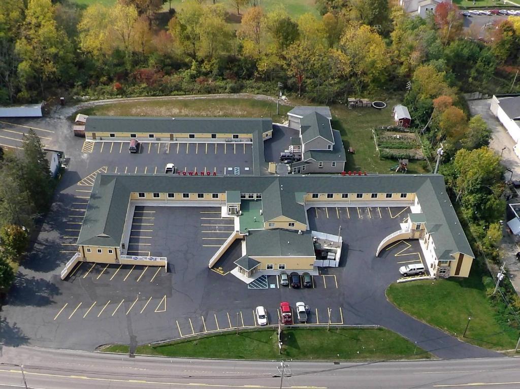 Rodeway Inn - main image
