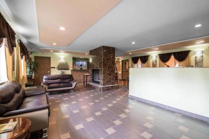 Rodeway Inn - image 3
