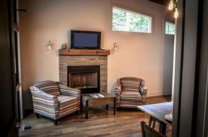 Dancing Bear Lodge - image 5