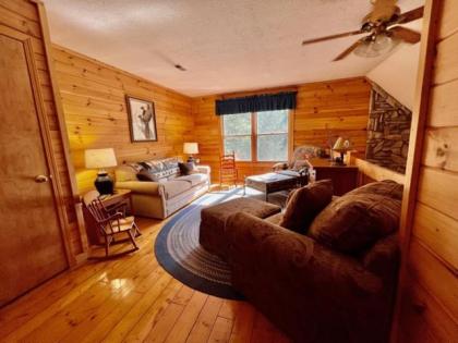 Cedar Knob - Log cabin in Townsend TN - image 14