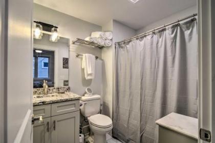 Modern Condo Less Than 1 Mile to Grand Traverse Bay! - image 4