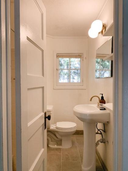 Anchor Inn - image 13