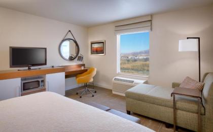 Hampton Inn Tremonton - image 14