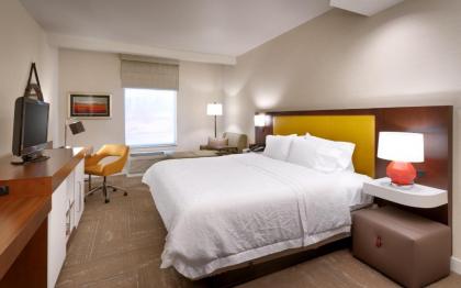 Hampton Inn Tremonton - image 17