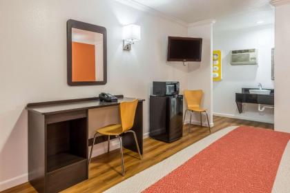 Motel 6-Tremonton UT - image 12