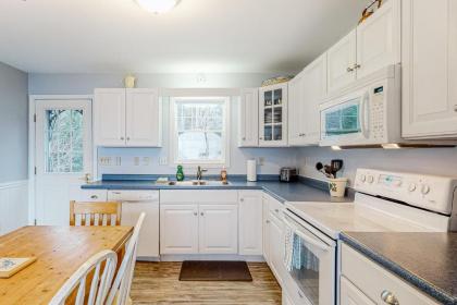 Schooner Bay House - image 13