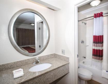 Red Roof Inn Philadelphia - Trevose - image 11