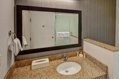 Courtyard by Marriott Troy - image 8