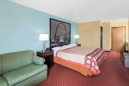 Super 8 by Wyndham Troy IL/St. Louis Area - image 13