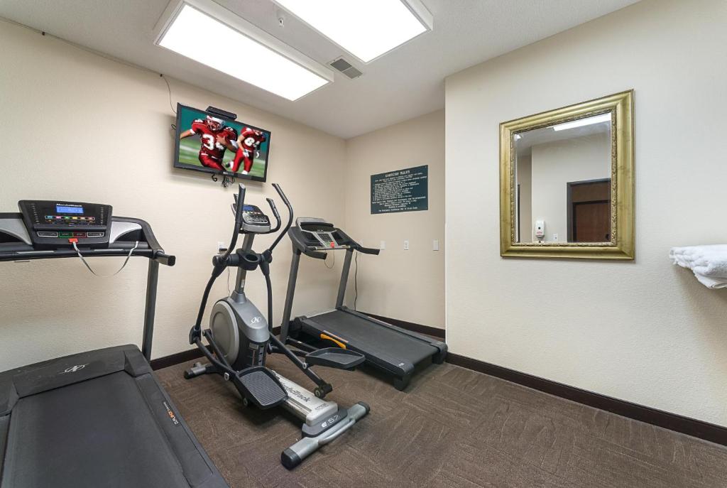Red Roof Inn St Louis - Troy IL - image 5