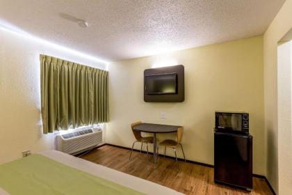 Motel 6-Troy IL - image 14