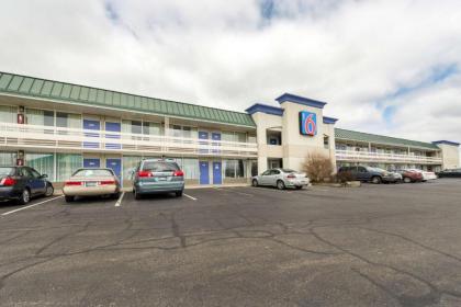 motel 6 troy OH