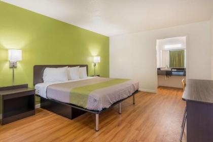 Motel 6-Troy OH - image 13