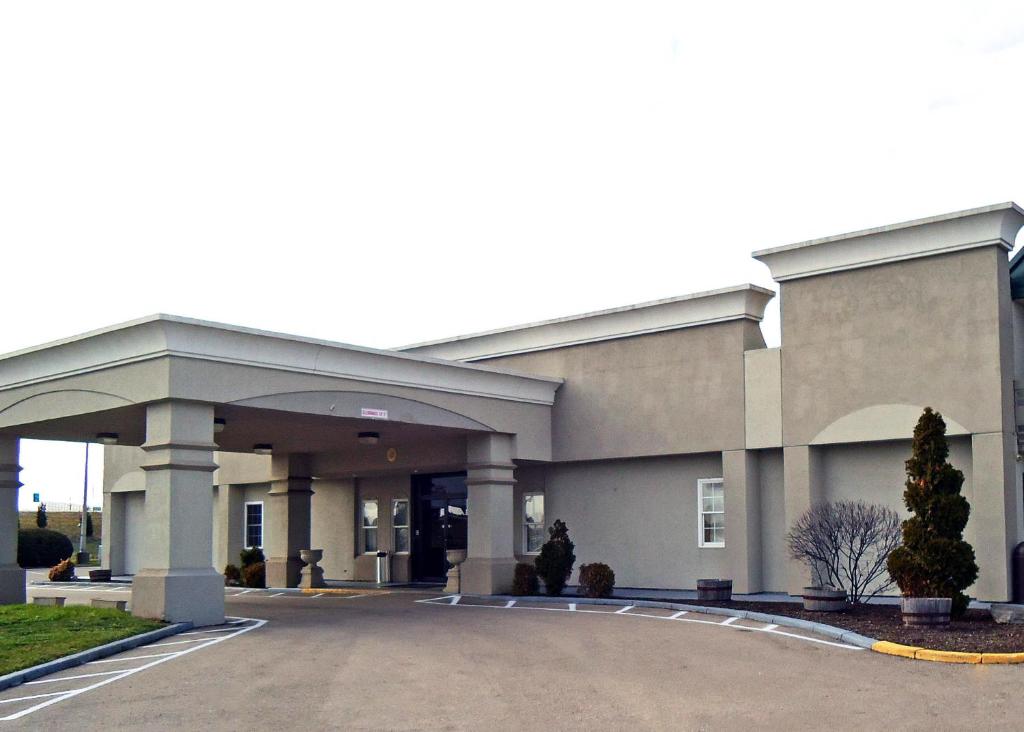 Motel 6-Troy OH - image 2