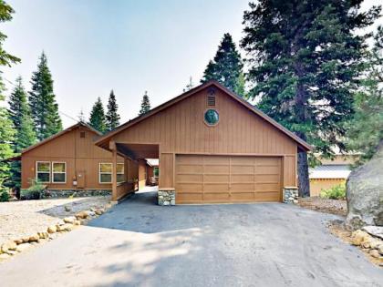 10991 Zermatt Dr Home - image 5