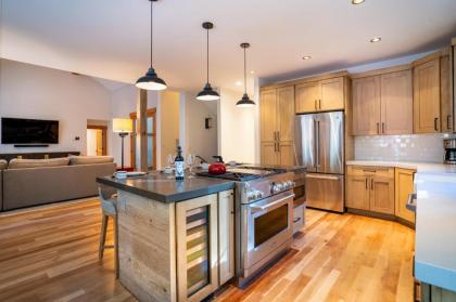 Truckee - The Lodge at Gray's Crossing - image 11