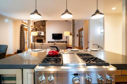 Truckee - The Lodge at Gray's Crossing - image 12
