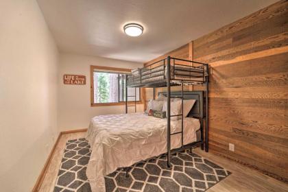 Classic Truckee Condo 1 Mi to Northstar! - image 16