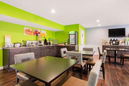 Quality Inn Trussville I-59 exit 141 - image 10