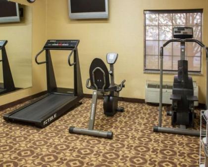 Comfort Inn & Suites Trussville I-59 exit 141 - image 15