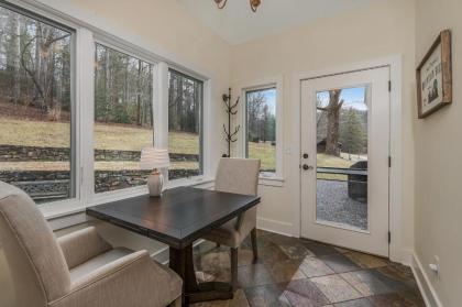 Foothills Farmhouse - image 14
