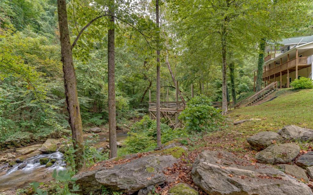 Rushing Waters Retreat - image 5