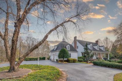 Laurelwood - image 2