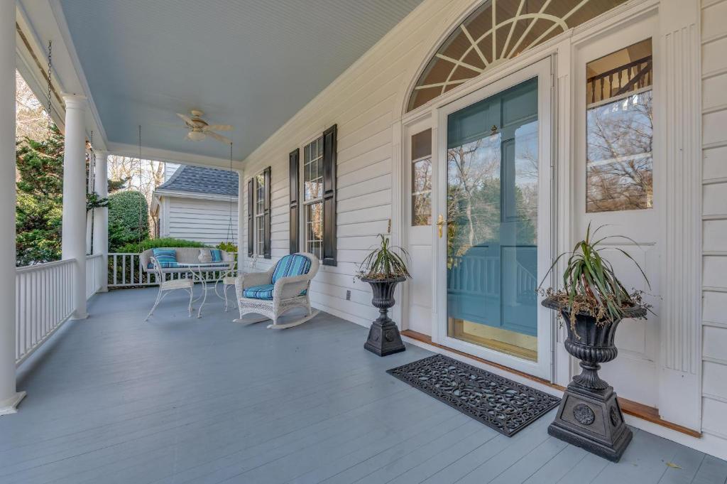 Laurelwood - image 4