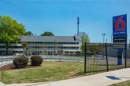 Motel 6-Tucker GA - Atlanta Northeast - image 10