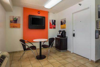 Motel 6-Tucker GA - Atlanta Northeast - image 13