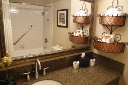 Ramada by Wyndham Viscount Suites Tucson East - image 3