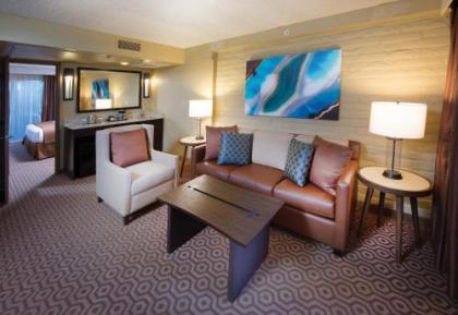 DoubleTree Suites by Hilton Tucson-Williams Center