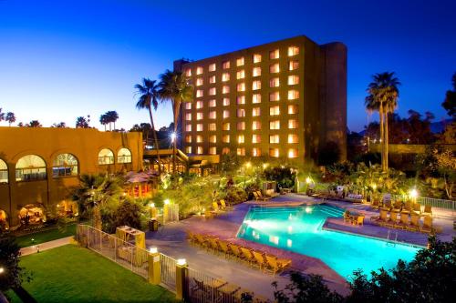 DoubleTree by Hilton Tucson-Reid Park - image 2