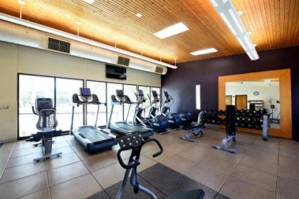DoubleTree by Hilton Tucson-Reid Park - image 3