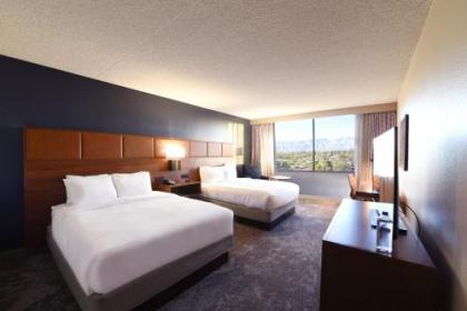 DoubleTree by Hilton Tucson-Reid Park - image 5
