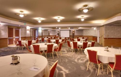 Embassy Suites Tucson - Paloma Village - image 2