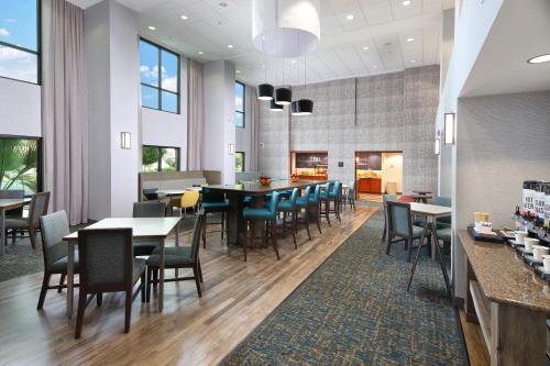 Hampton Inn & Suites Tucson East - main image