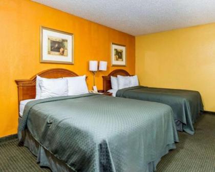 Quality Inn - image 2