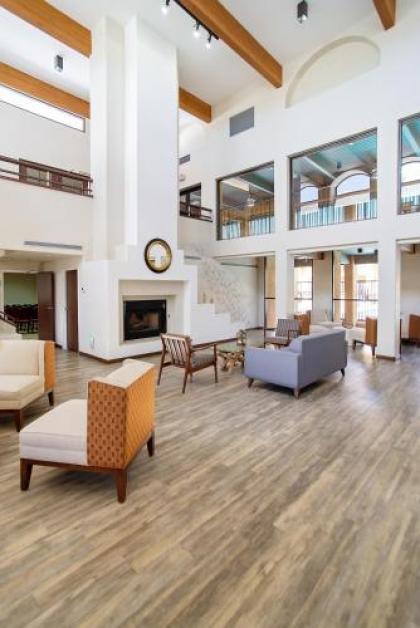 Ramada by Wyndham Tucson Airport - image 4