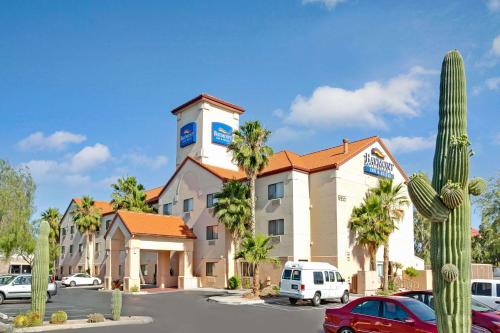Baymont by Wyndham Tucson Airport - main image