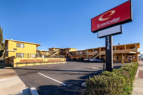 Econo Lodge University - main image
