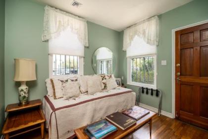The Blenman Inn - image 5