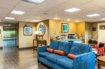 Comfort Inn Tucson - image 4