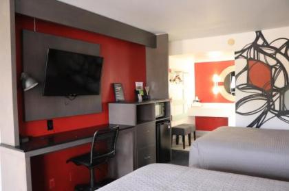 University Inn - image 3