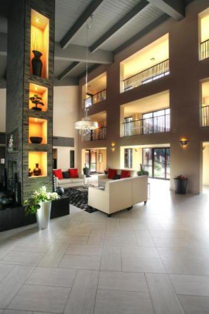 DoubleTree Suites by Hilton Tucson Airport - image 2