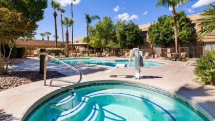 Best Western Tucson Int'l Airport Hotel & Suites - image 2