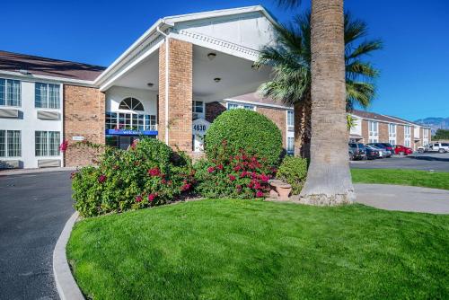 Motel 6 Tucson AZ - North - main image
