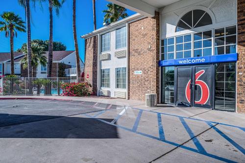 Motel 6 Tucson AZ - North - image 4