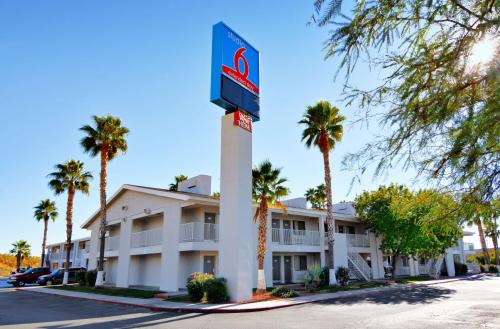 Studio 6-Tucson AZ - Irvington Road - main image