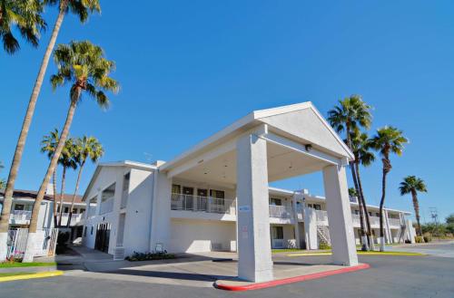 Studio 6-Tucson AZ - Irvington Road - image 3